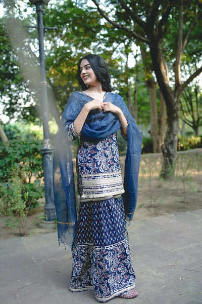 Elegant Blue Floral Printed Kurti Set With Dupatta