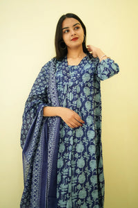 Neelambari Lotus 3-Piece Kurta Set